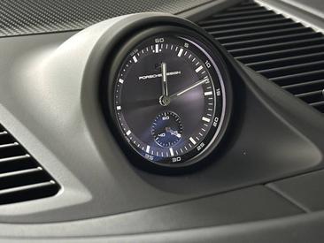 Porsche Cayenne III GTS Coupé — photo 18