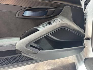 Porsche 718 type 982 Cayman GT4 RS — photo 20