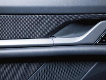 Porsche Taycan Turbo S — photo 23
