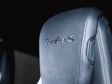 Porsche Taycan Turbo S — photo 44