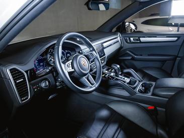 Porsche Cayenne III E-Hybrid Coupé Platinum Edition — photo 14