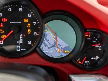 Porsche 991 I Carrera 4 Cabriolet — photo 9