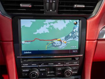 Porsche 991 I Carrera 4 Cabriolet — photo 10