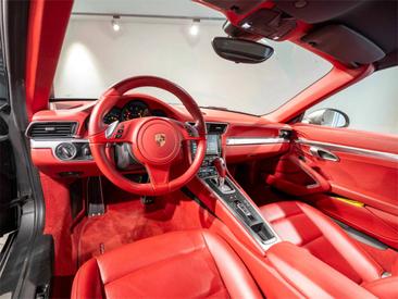 Porsche 991 I Carrera 4 Cabriolet — photo 11