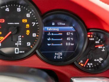 Porsche 991 I Carrera 4 Cabriolet — photo 21