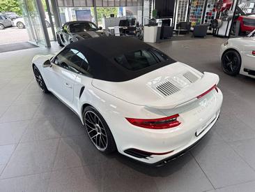 Porsche 991 II Turbo S Cabriolet — photo 10