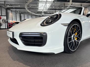 Porsche 991 II Turbo S Cabriolet — photo 15
