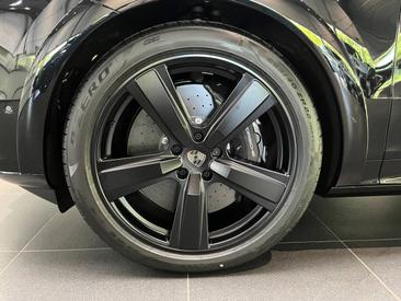 Porsche Cayenne III Turbo E-Hybrid — photo 12