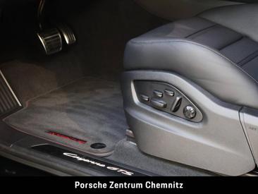Porsche Cayenne III GTS Coupé — photo 33