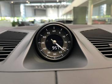 Porsche Cayenne III Turbo E-Hybrid — photo 31