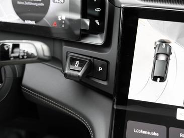 Porsche Cayenne E4 Turbo Electric — photo 35