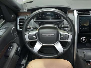 Land Rover Discovery D300 Dynamic HSE — photo 9