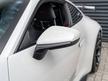 Porsche 911 GT3 — photo 12