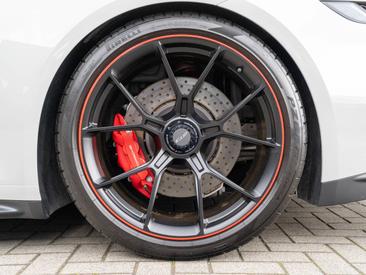 Porsche 911 GT3 — photo 31