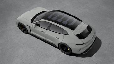 Porsche Taycan Turbo S — photo 4