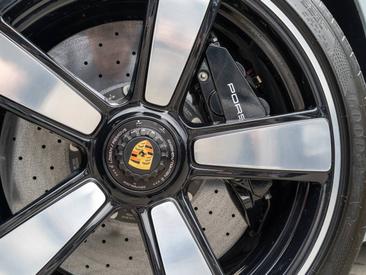 Porsche 911 Sport Classic — photo 34