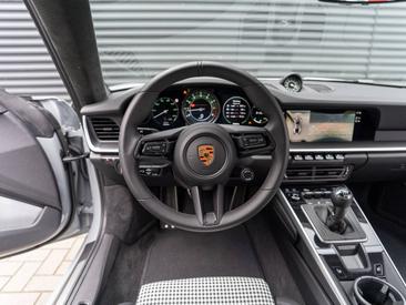 Porsche 911 Sport Classic — photo 38
