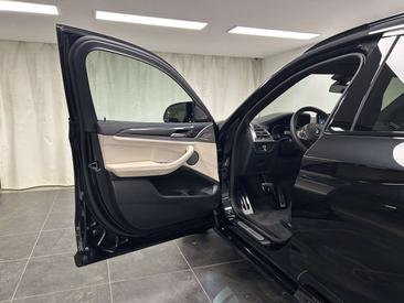 BMW X4 M M Sport 40d — photo 33