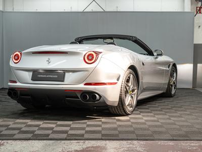 Ferrari California T