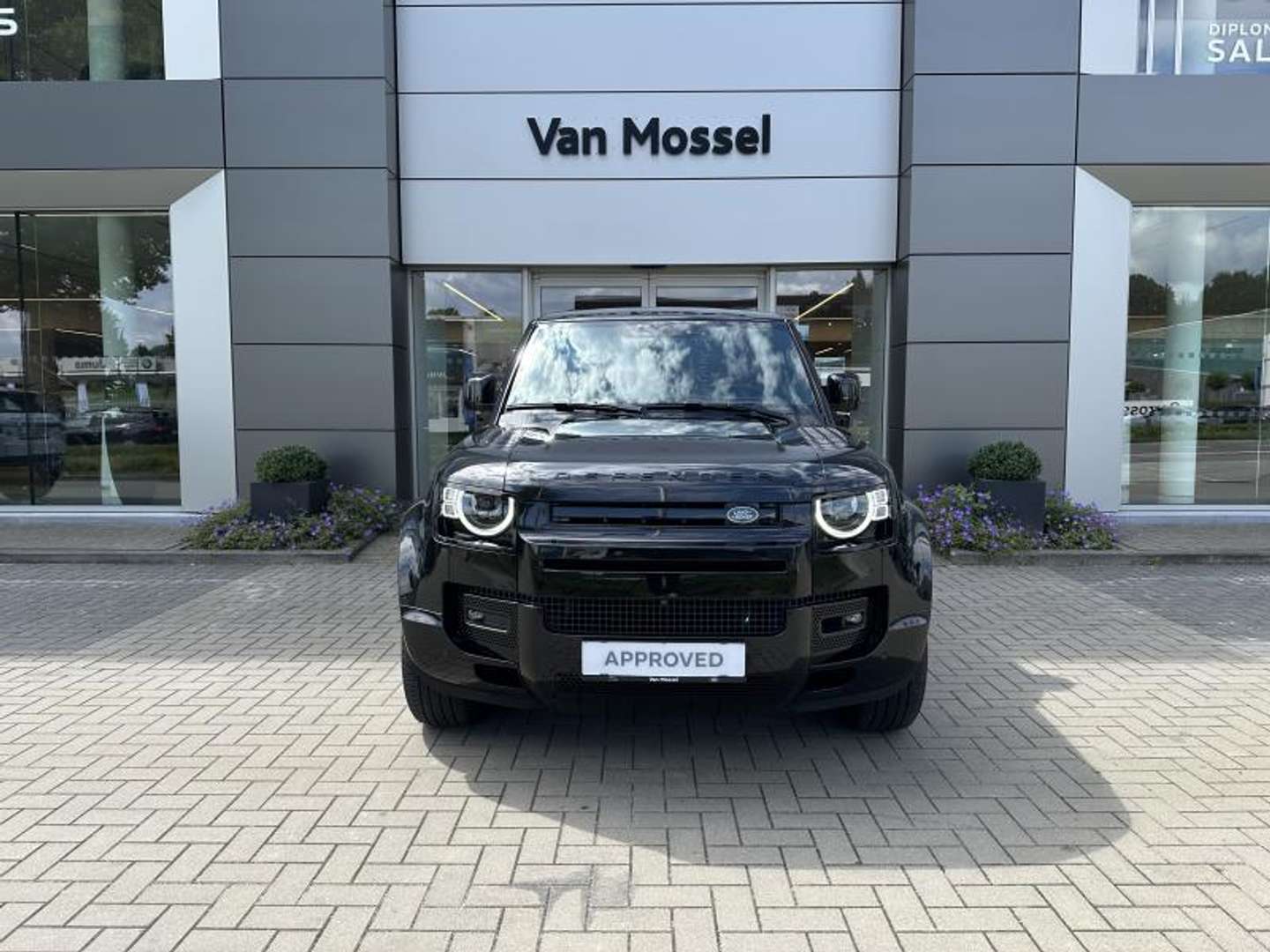 Land Rover Defender 110 X-Dynamic HSE D300 - 2024 - Joinsteer - #2
