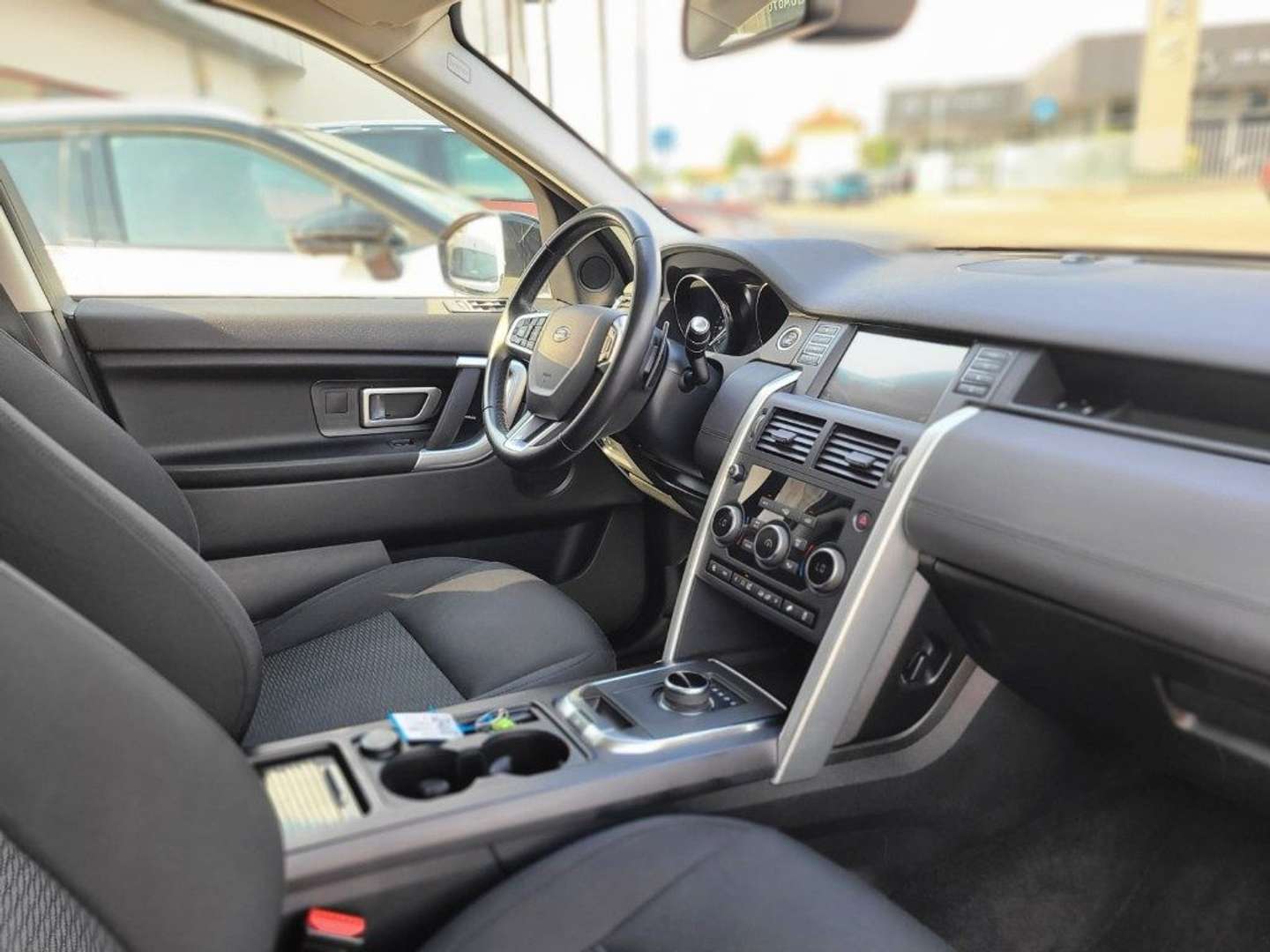 Land Rover Discovery Sport D150 SE - 2019 - Joinsteer - #8