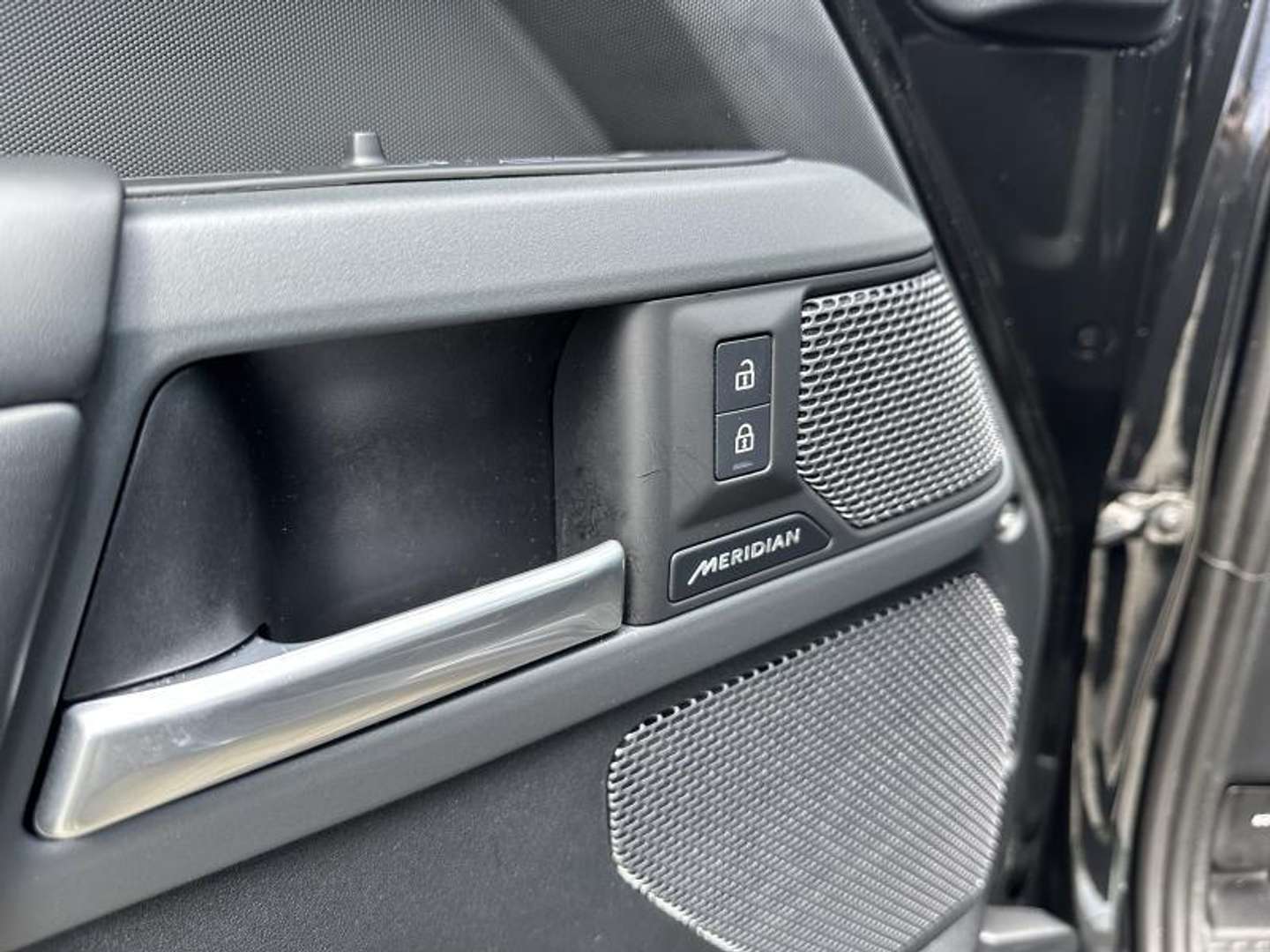 Land Rover Defender 110 X-Dynamic HSE D300 - 2024 - Joinsteer - #34