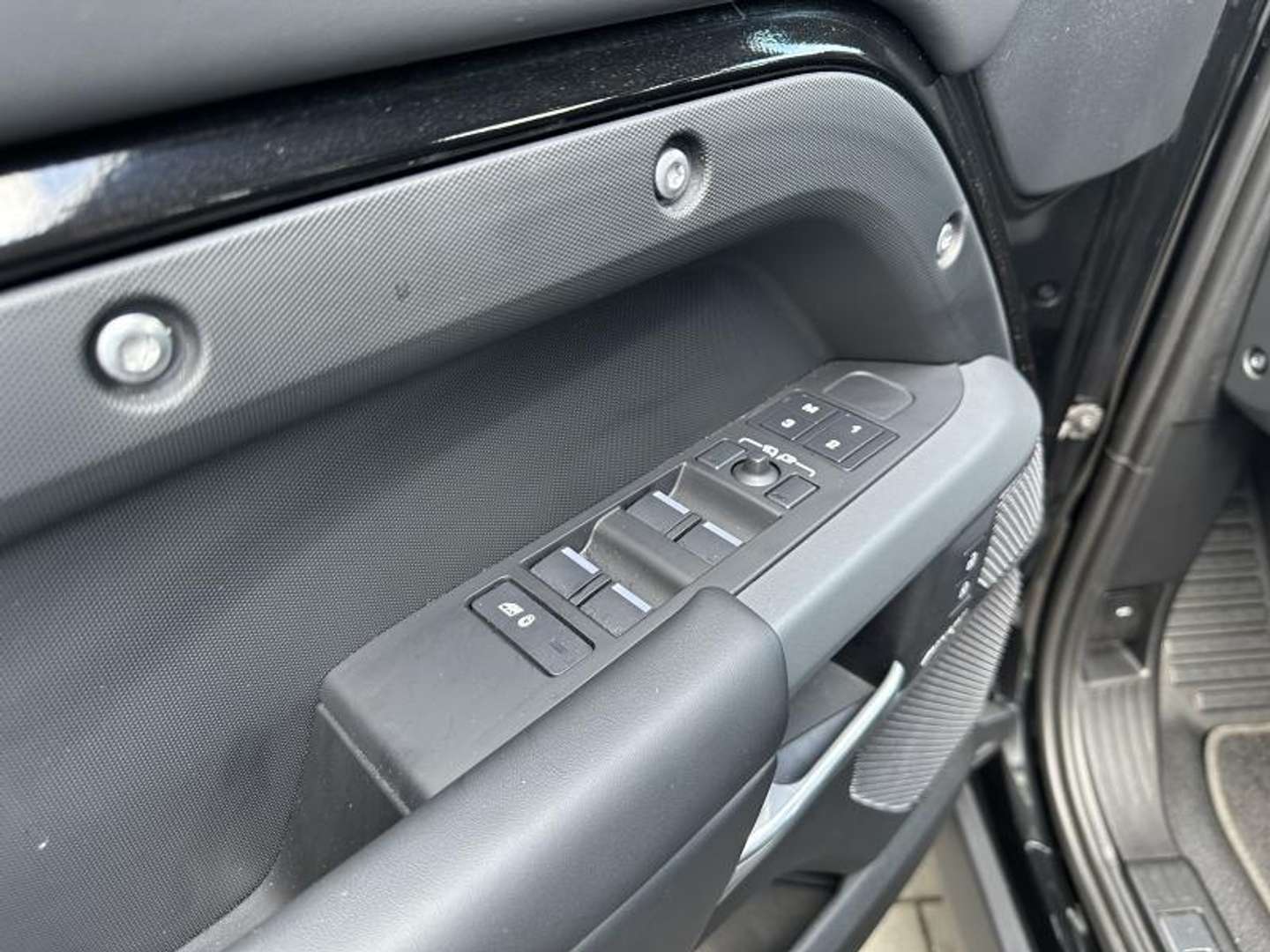 Land Rover Defender 110 X-Dynamic HSE D300 - 2024 - Joinsteer - #35