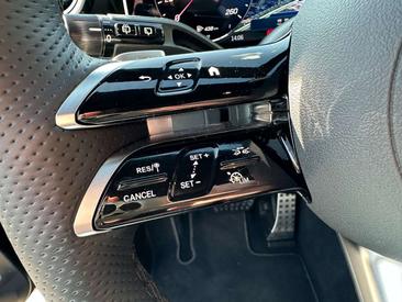 Mercedes GLC 400 — photo 12