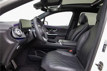 Mercedes EQE 500 Premium — photo 12