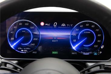 Mercedes EQE 500 Premium — photo 38