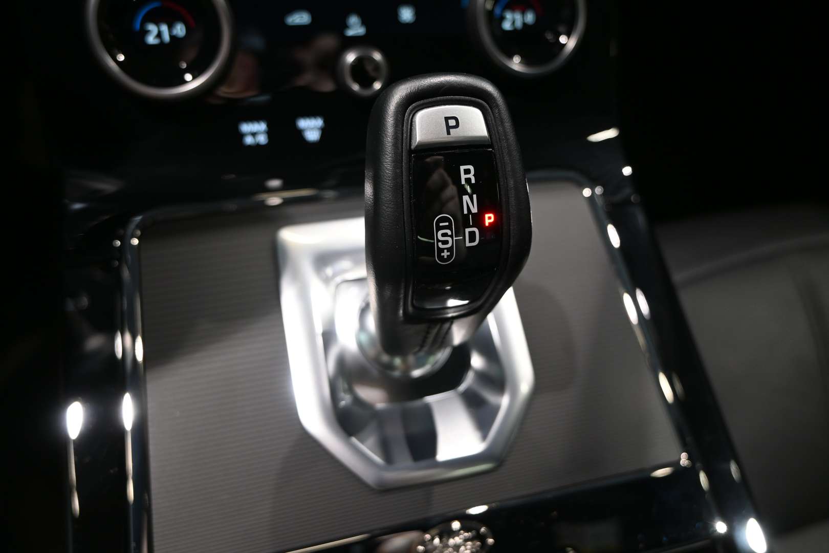 Land Rover Range Rover Evoque P300e HSE R-Dynamic - 2023 - Joinsteer - #51