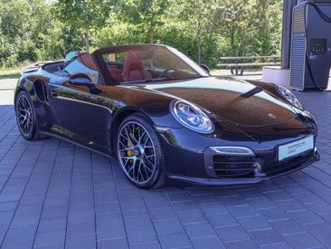 Porsche 911 Cabriolet Turbo S — photo 7