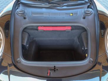 Porsche 911 Cabriolet Turbo S — photo 23