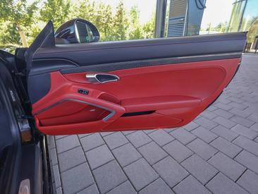 Porsche 911 Cabriolet Turbo S — photo 29