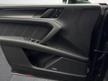 Porsche Cayenne III Turbo Electric — photo 12