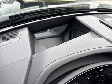 Porsche Cayenne III Turbo Electric — photo 47