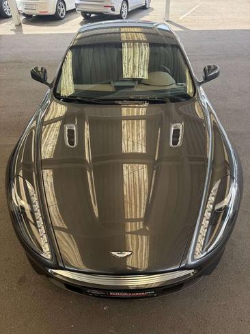 Aston Martin Virage — photo 4