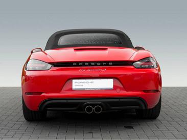 Porsche 718 Cabriolet Boxster S — photo 8