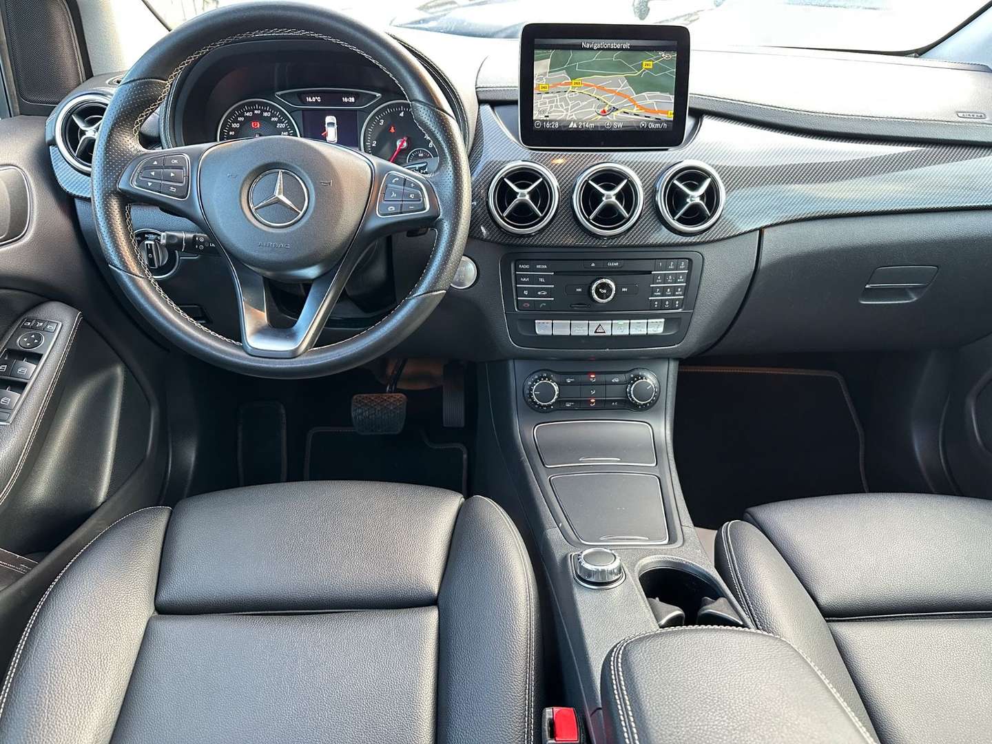 Mercedes Classe B 220 AMG Line - 2018 - Joinsteer - #10