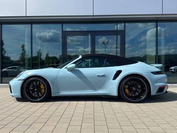 Porsche 911 Cabriolet Turbo S — photo 2