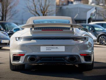 Porsche 911 Cabriolet Turbo S — photo 8