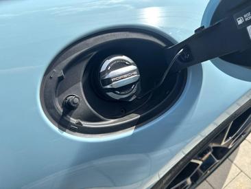 Porsche 911 Cabriolet Turbo S — photo 10