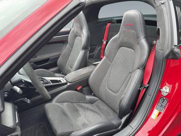 Porsche 911 Targa Targa 4 GTS — photo 12