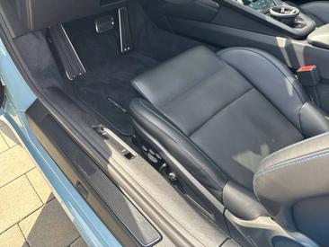 Porsche 911 Cabriolet Turbo S — photo 18