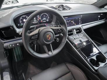 Porsche Panamera 4 E-Hybrid — photo 13