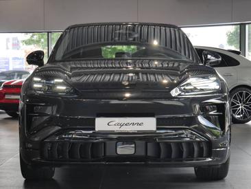 Porsche Cayenne III Turbo Electric — photo 8