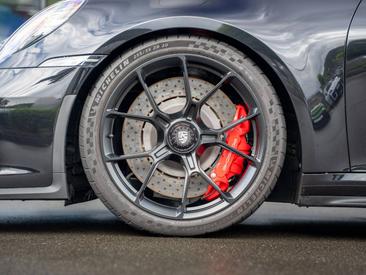 Porsche 911 GT3 — photo 8