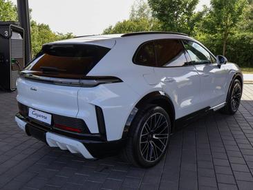 Porsche Cayenne III Turbo Electric — photo 10