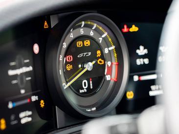 Porsche 911 GT3 — photo 17