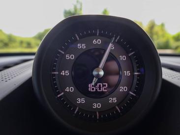 Porsche Cayenne III Turbo Electric — photo 21